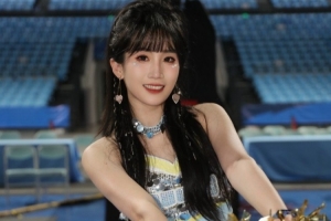 电竞比分-北京男篮啦啦队队长晒照:没事哒 12号主场见